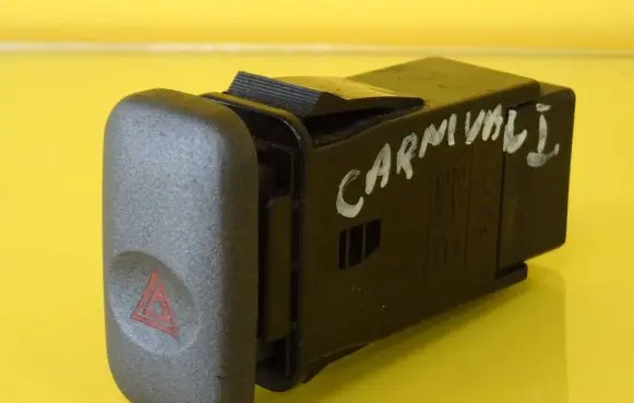 KIA Carnival Hazard light switch