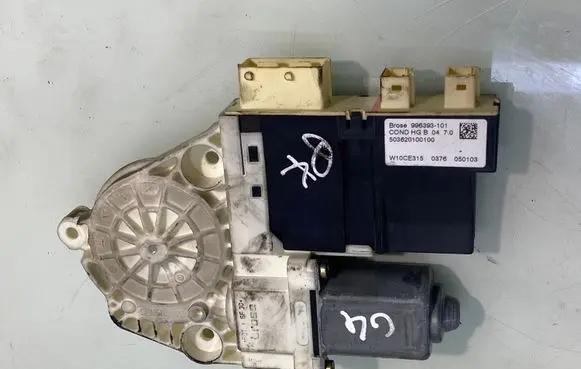 Citroen C4 I Front door window regulator motor 996393101 503620100100 050103