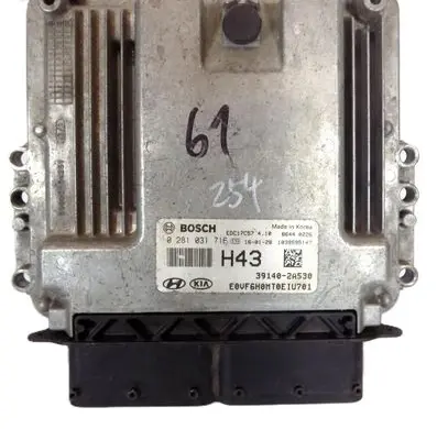 Hyundai i40 Engine control unit/module ECU 39140-2A530