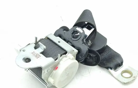 Jeep Cherokee Rear seatbelt P1WK65DX9AC TR40874L0466 135141R