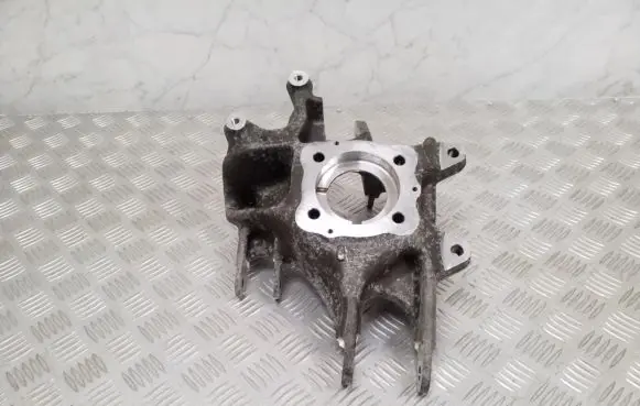 Tesla Model X Rear wheel hub spindle/knuckle 104250600A
