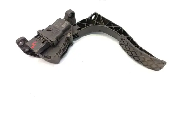 Audi A6 S6 C6 4F Accelerator throttle pedal 4F1723523B