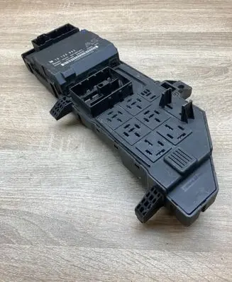 Opel Signum Fuse module 13120953 355476 24443147