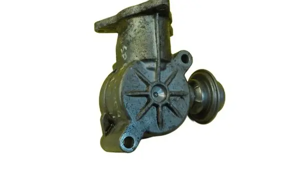 Mercedes-Benz C W204 Mechanical fuel pump A2710702201