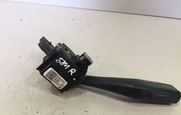 Volkswagen Golf V Indicator stalk 1K0953513