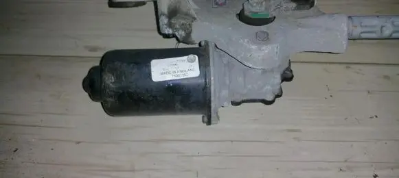 Opel Vectra C Wiper motor 23001352 23596