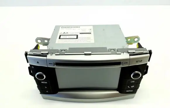 Toyota Verso-S Radio/CD/DVD/GPS head unit 861400F060 8684002013