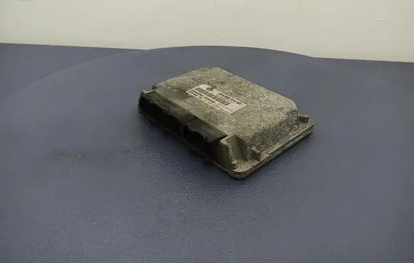 Seat Leon (1M) Engine control unit/module ECU 06A906019BR