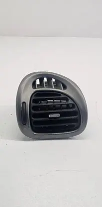 Citroen Xsara Picasso Dashboard side air vent grill/cover trim 9631280077
