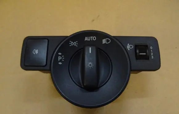 Mercedes-Benz Vito Viano W447 Light switch A4479058100