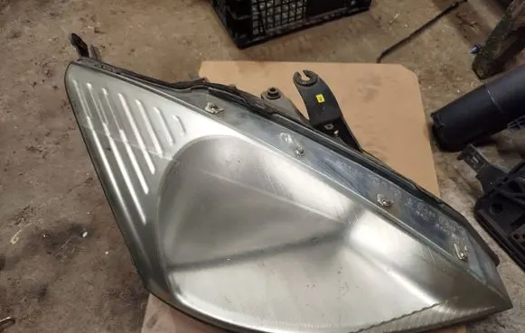 Ford Focus Headlight/headlamp XS4X13005