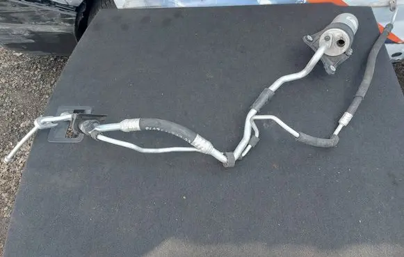 Audi A4 S4 B7 8E 8H Air conditioning (A/C) pipe/hose 8E1260712AJ