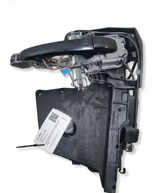Volvo S80 Front door lock 