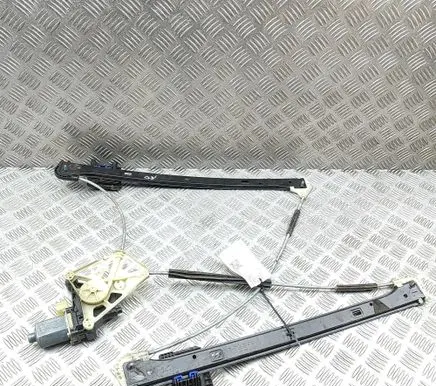 Audi Q7 4M Front door window regulator with motor 4M0837462A 0130822705