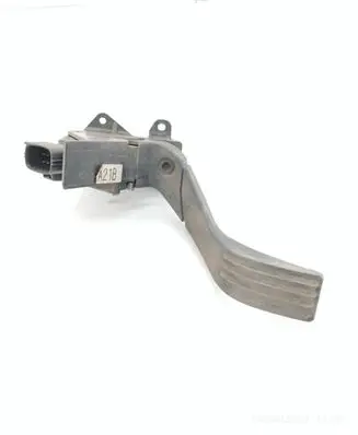 Ford Focus Accelerator throttle pedal 98AB9F836AE