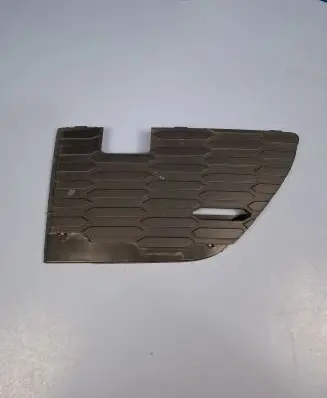 Audi Q7 4M Front bumper lower grill 4M0807151G