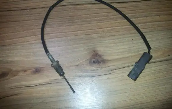 Exhaust gas temperature sensor