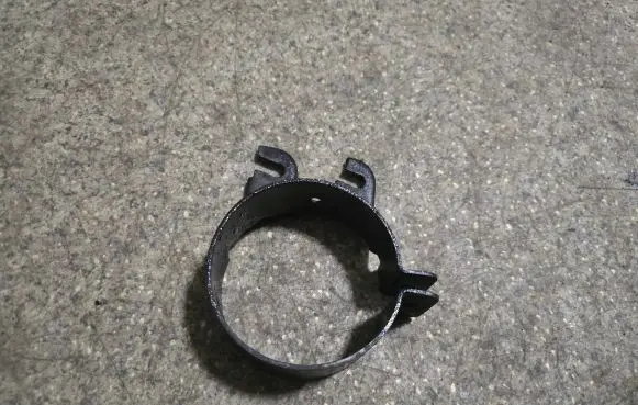 BMW 5 E39 Fuel filter bracket/mount holder 7787826