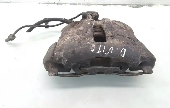 Mercedes-Benz Vito Viano W638 Front brake caliper