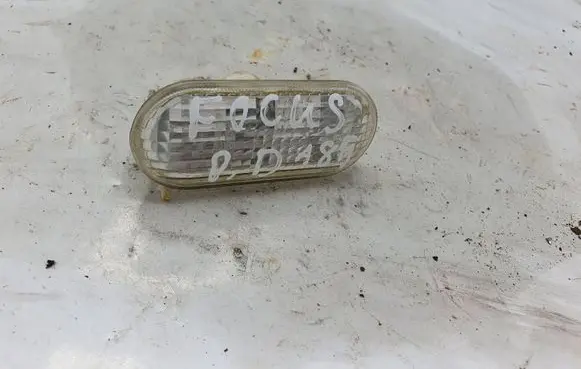 Ford Focus Front fender indicator light 000 M5A13K309