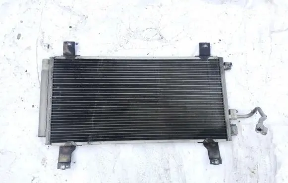 Mazda 6 A/C cooling radiator (condenser)