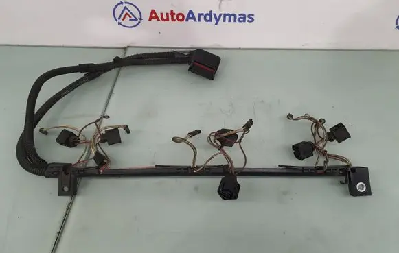 BMW 5 F10 F11 Fuel injector wires 7605076 12517605076