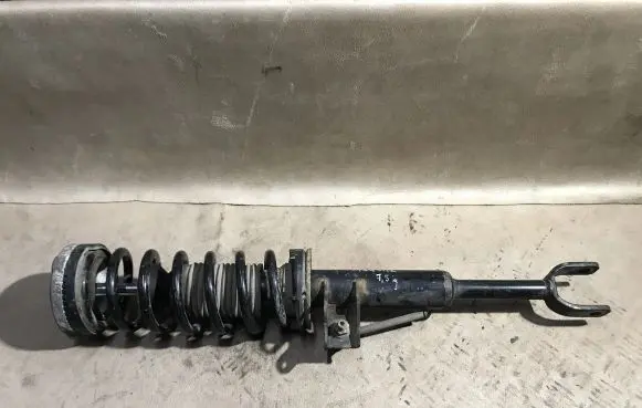 BMW 5 GT F07 Front shock absorber/damper 6798153
