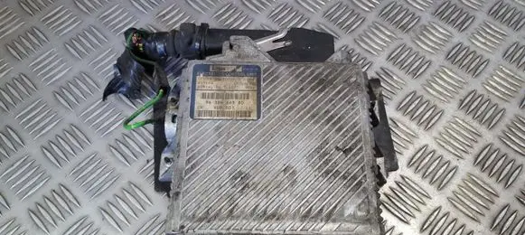 Peugeot 406 Engine control unit/module 9630466980 04010028B