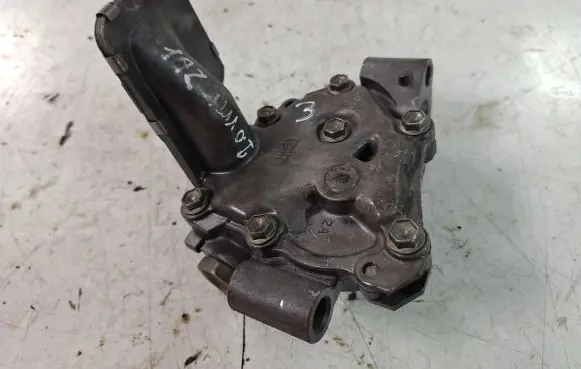 Toyota RAV 4 (XA20) Oil pump 