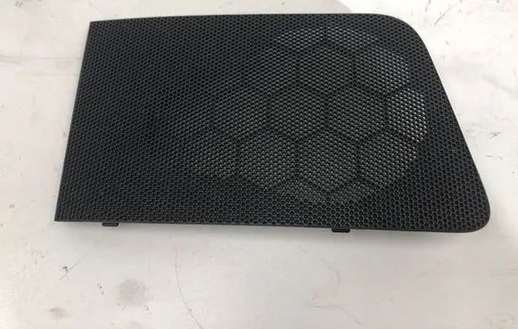 Side speaker trim/cover