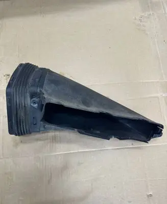Audi A6 C7 Air intake duct part 4G0129624D