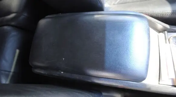 Nissan Murano Z50 Armrest 