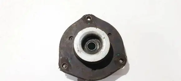 Volkswagen Jetta V Coil spring mount 