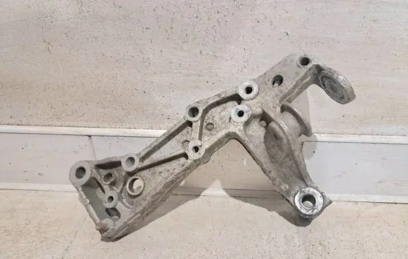Volkswagen Golf Plus Front subframe 15092003 1K0199295F
