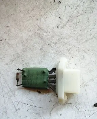 Ford C-MAX I Heater blower motor/fan resistor 1R12KR29K