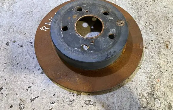 Toyota RAV 4 (XA40) Rear brake disc