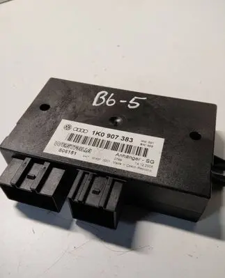 Volkswagen PASSAT B6 Tow bar trailer control unit/module 1K0907383 14122005 506151