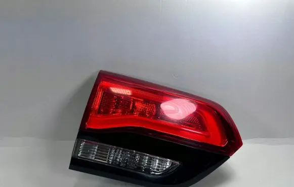 Jeep Grand Cherokee Tailgate rear/tail lights