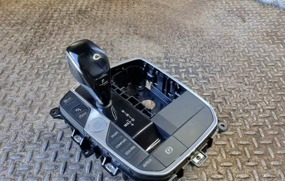 BMW 2 F44 Gear shifter/selector 9857492