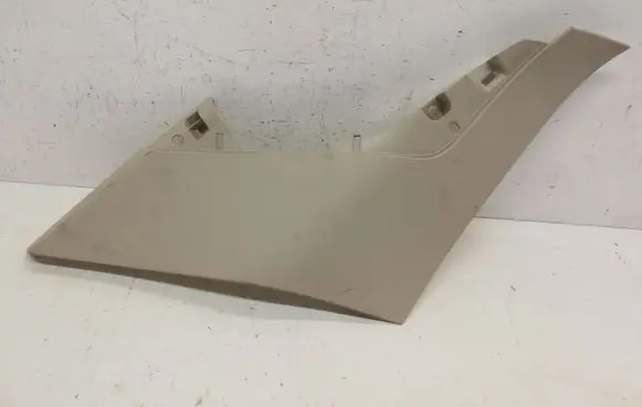 Volvo XC90 (D)pillar trim (top) 31389070