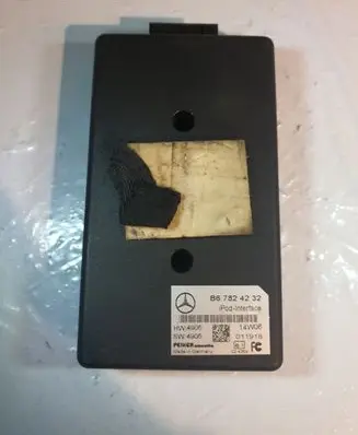 Mercedes-Benz GL X164 Phone control unit/module B67824232