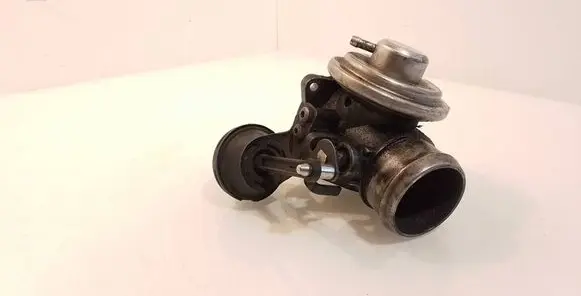 Audi A3 S3 8L EGR valve 038129637
