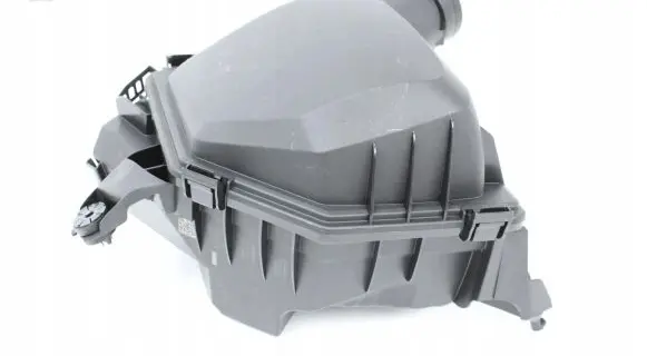 BMW 2 Active Tourer U06 Air filter box 8472015