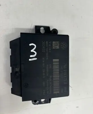 Seat Alhambra (Mk2) Parking PDC control unit/module 7N0919475A