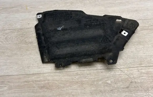 Porsche Cayenne (9Y0 9Y3) Front bumper skid plate/under tray 9Y0825095
