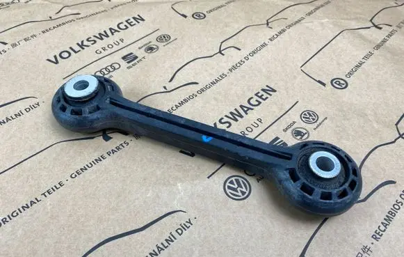Audi A7 S7 4G Front anti-roll bar/stabilizer link 8K0411317D