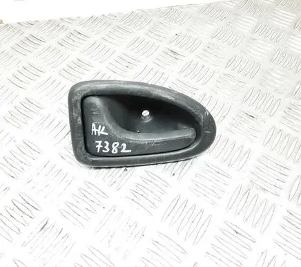 Opel Vivaro Rear door interior handle 7700432707D