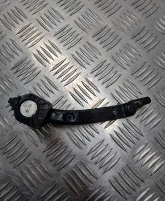 Audi Q7 4M Rear door check strap stopper 4M0839249