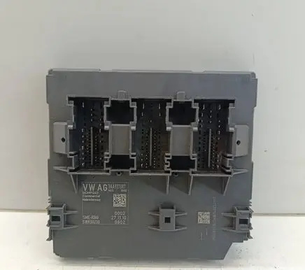 Volkswagen PASSAT B7 Comfort/convenience module 3AA937087