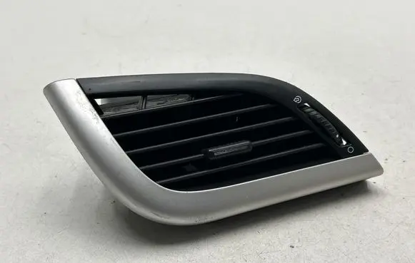 Peugeot 207 Dashboard side air vent grill/cover trim 9650088577 9330 A1010046